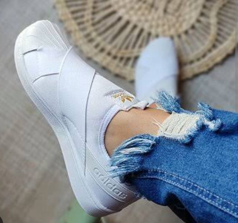 Adidas Slip On - White