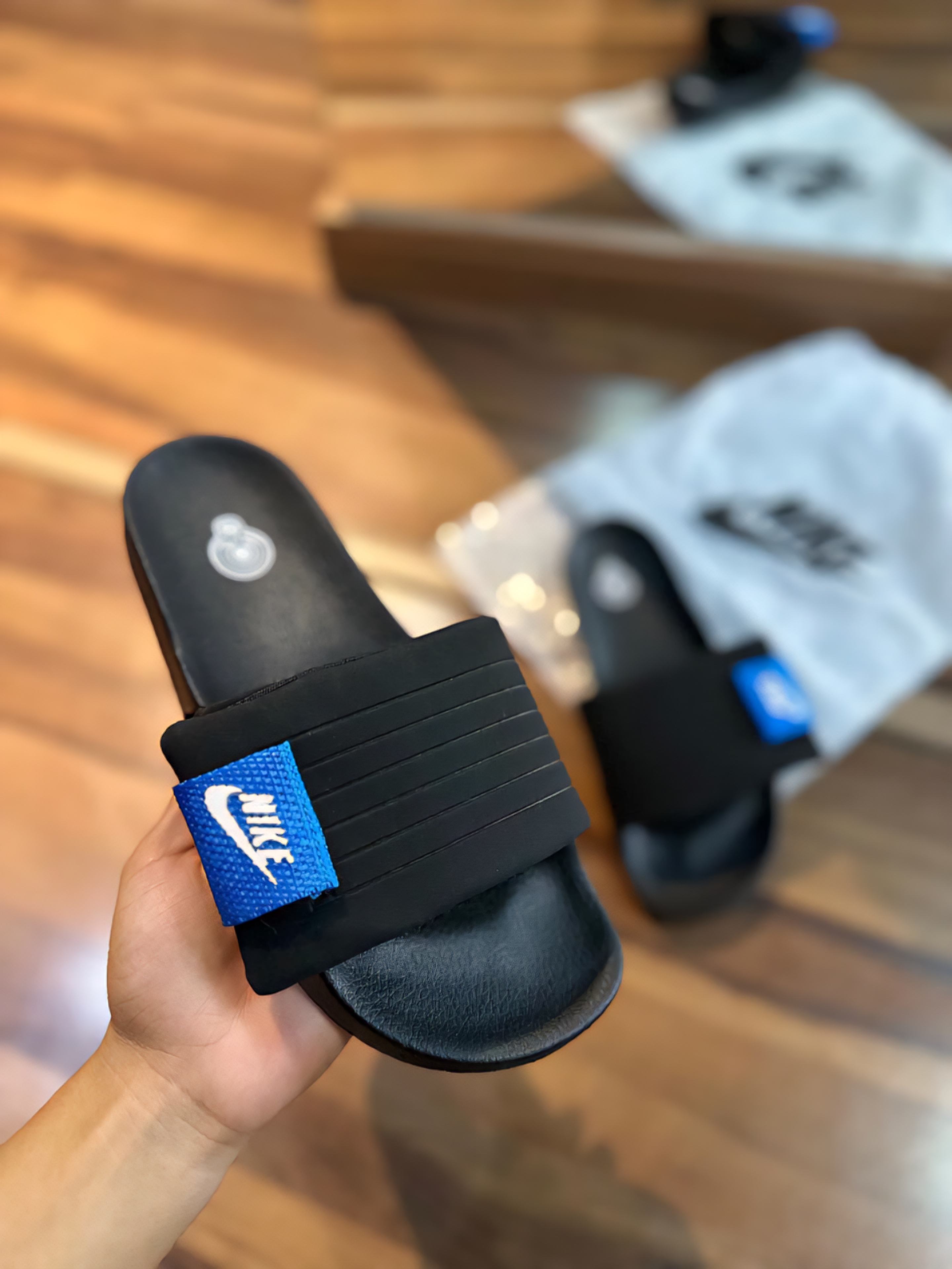 chinelo nike offcourt adjust - Preto