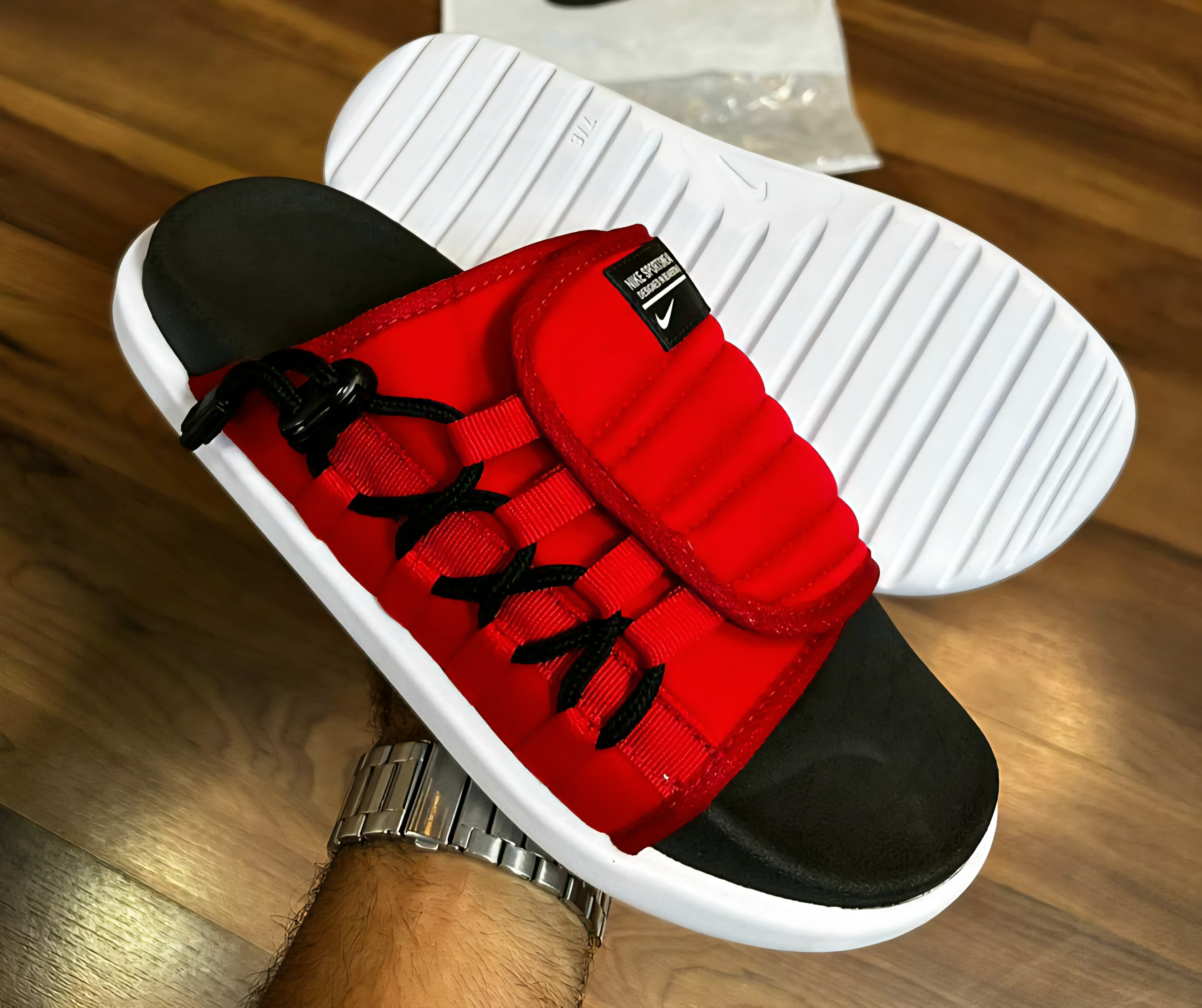 Chinelo Nike Asuna Slide - Vermelho