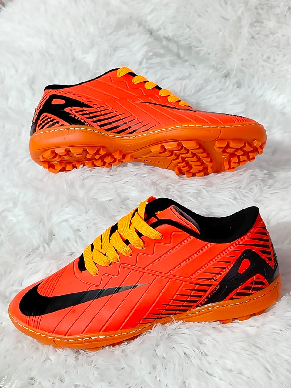 Chuteira Nike Society - Laranja