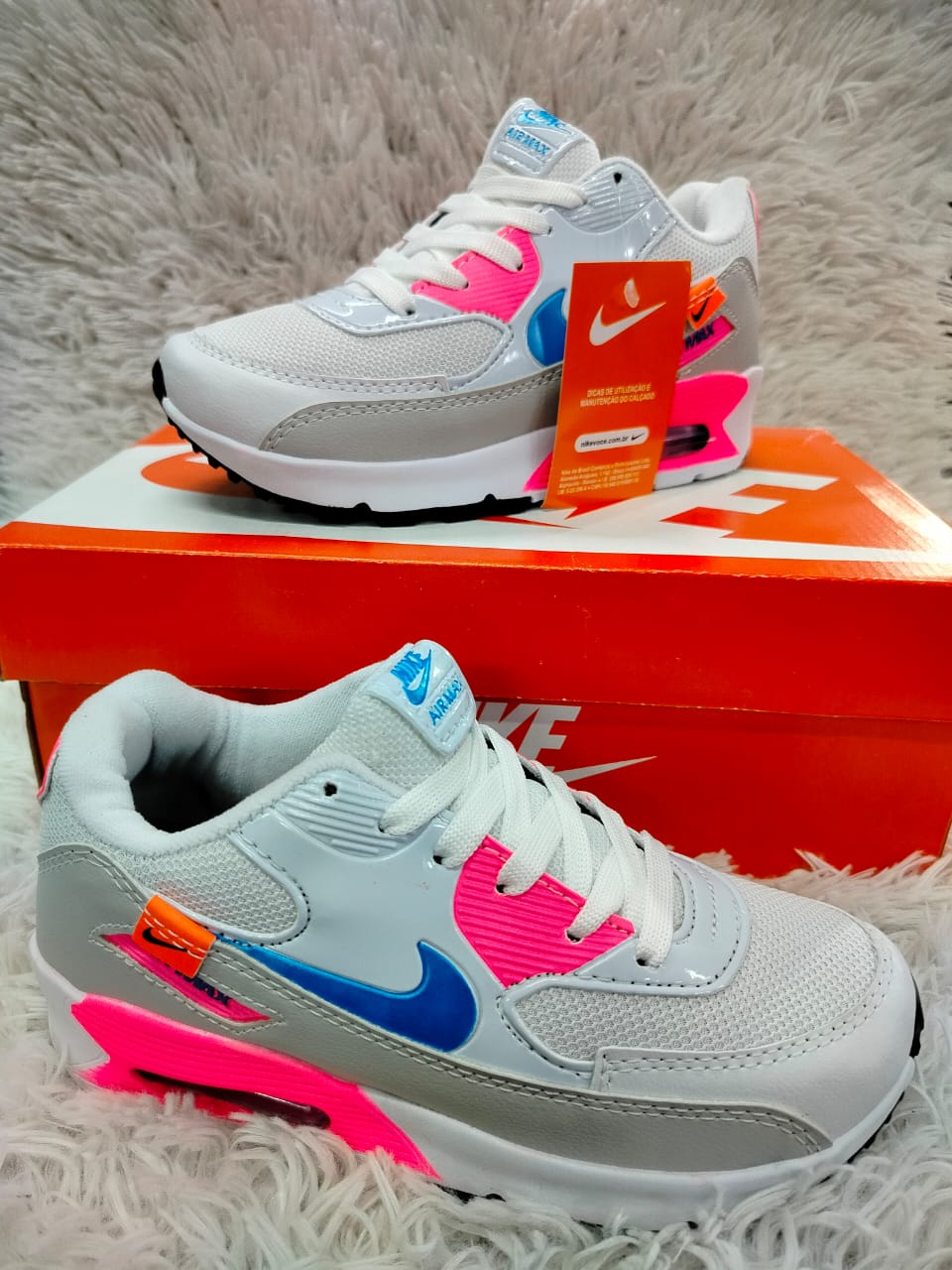 Nike Air Max 90 - Cinza, Azul e Rosa