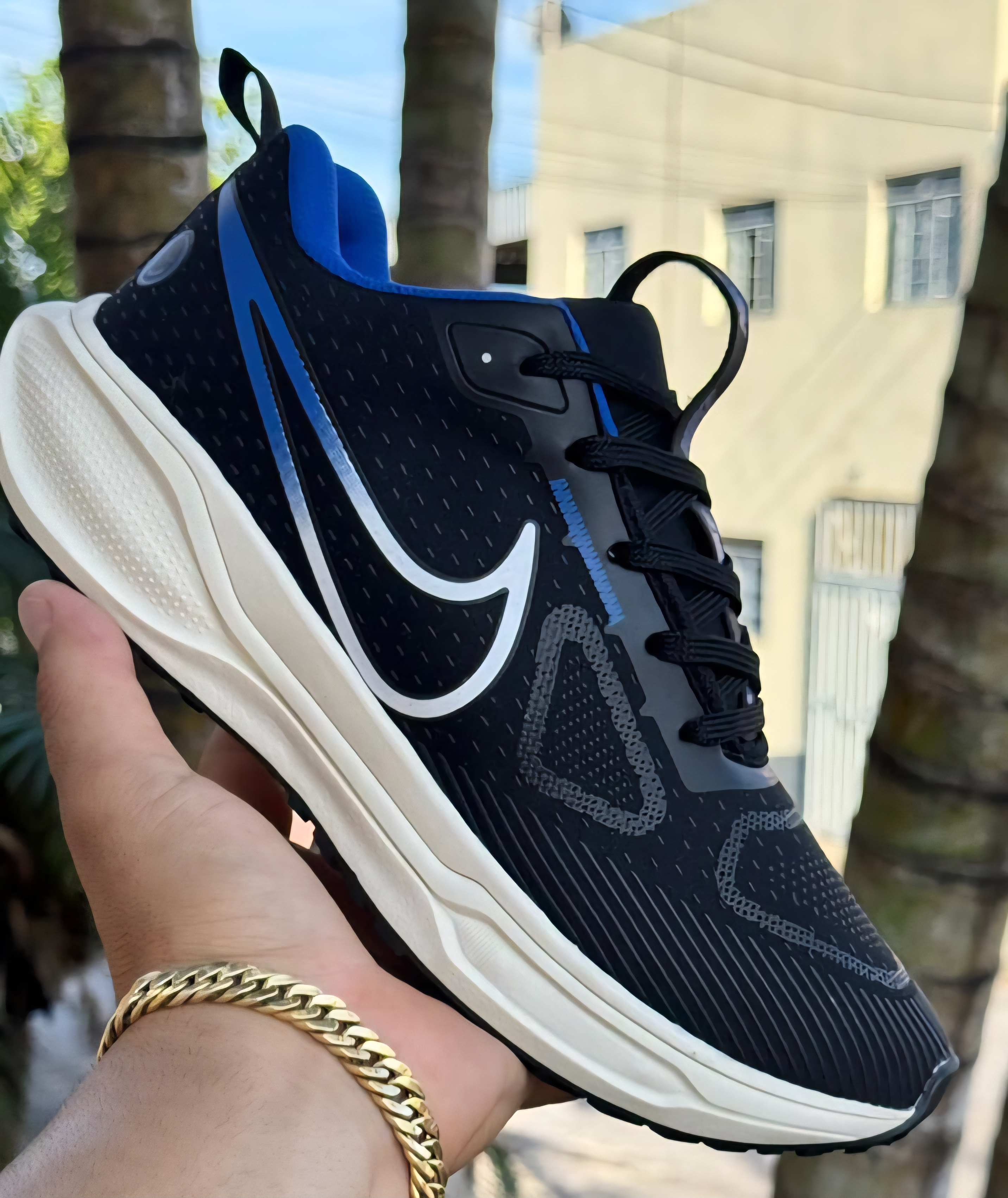 Nike Esporte – Preto e Azul