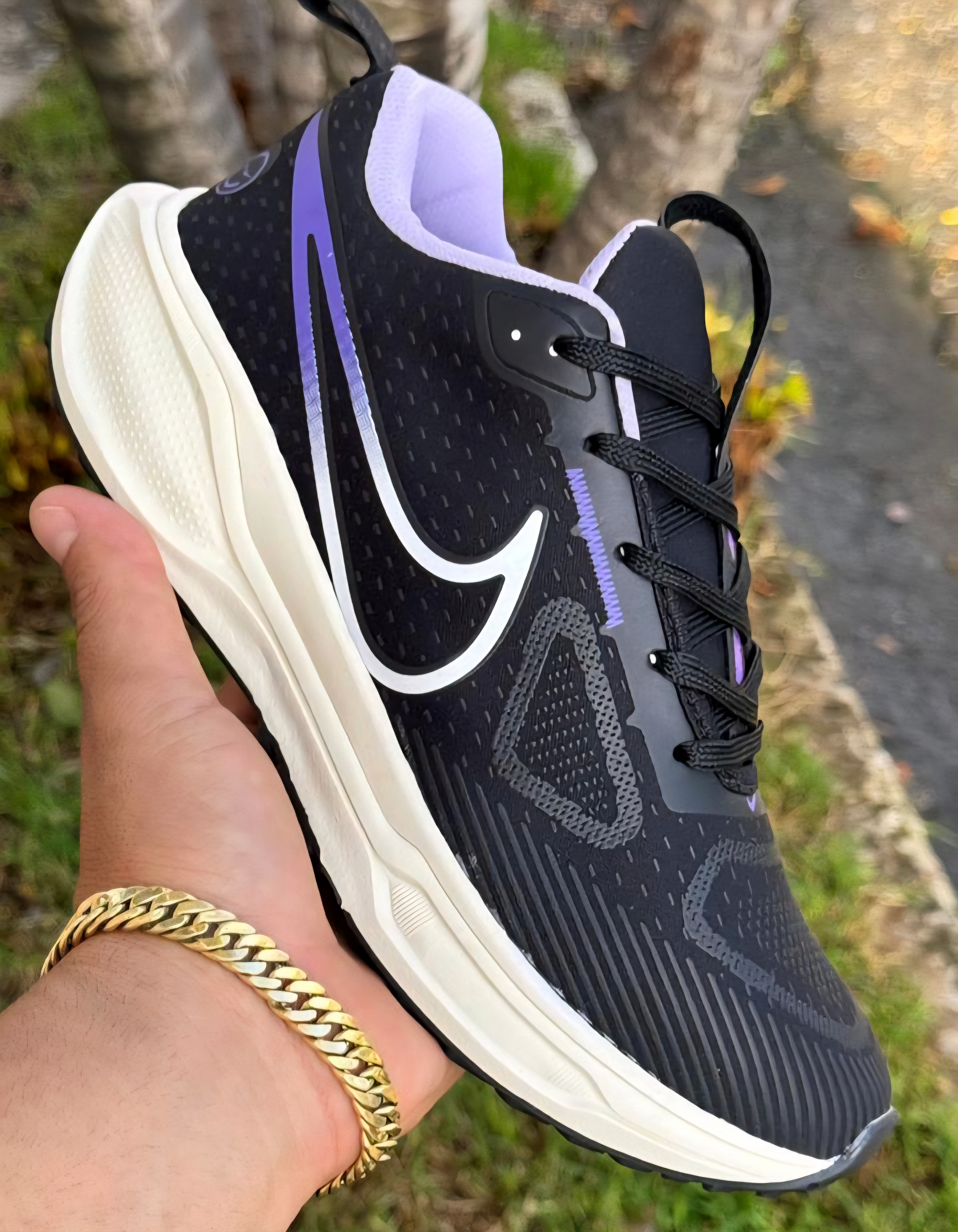 Nike Esporte – Preto e Roxo